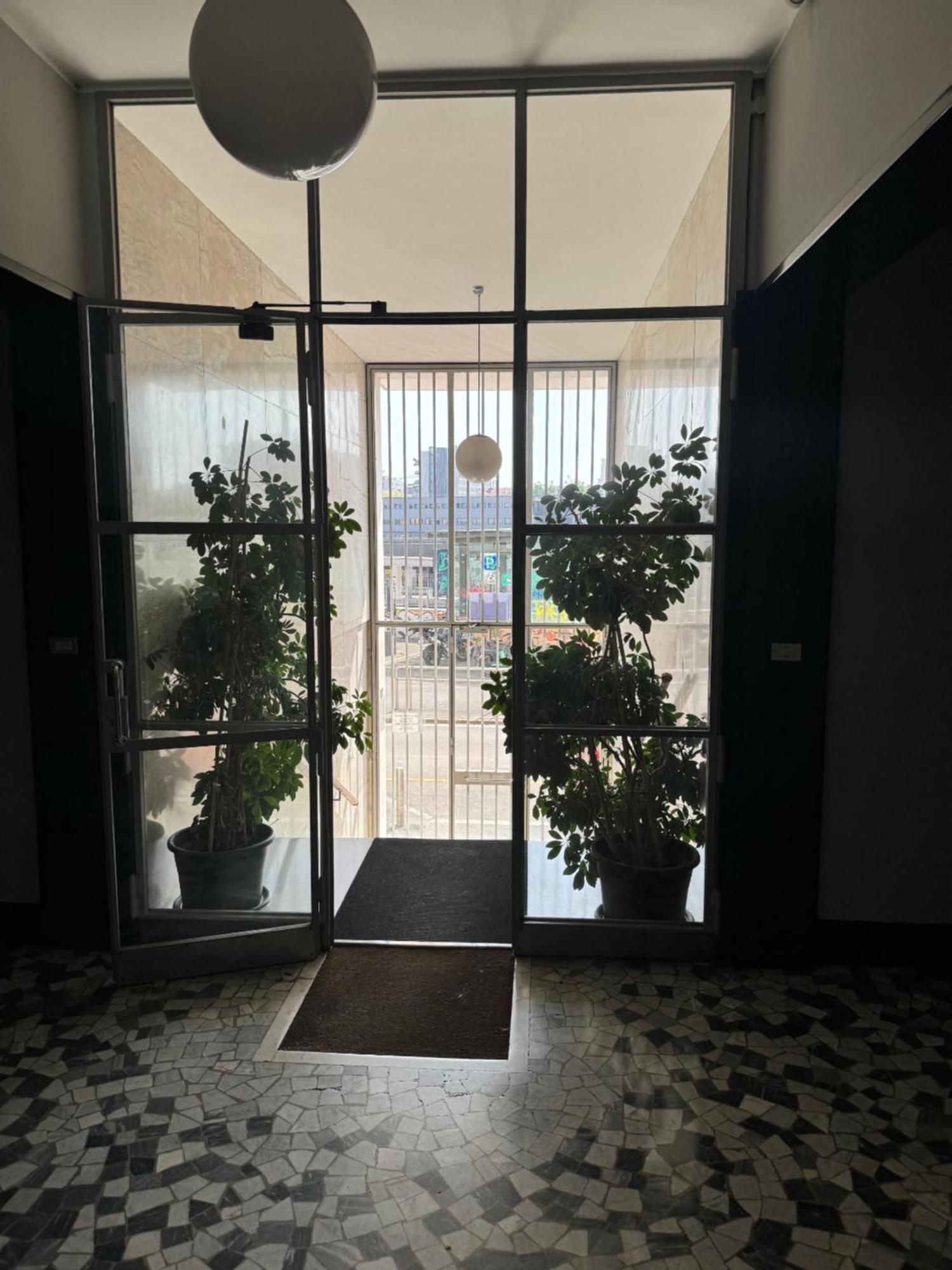 Isola Flat * Milan